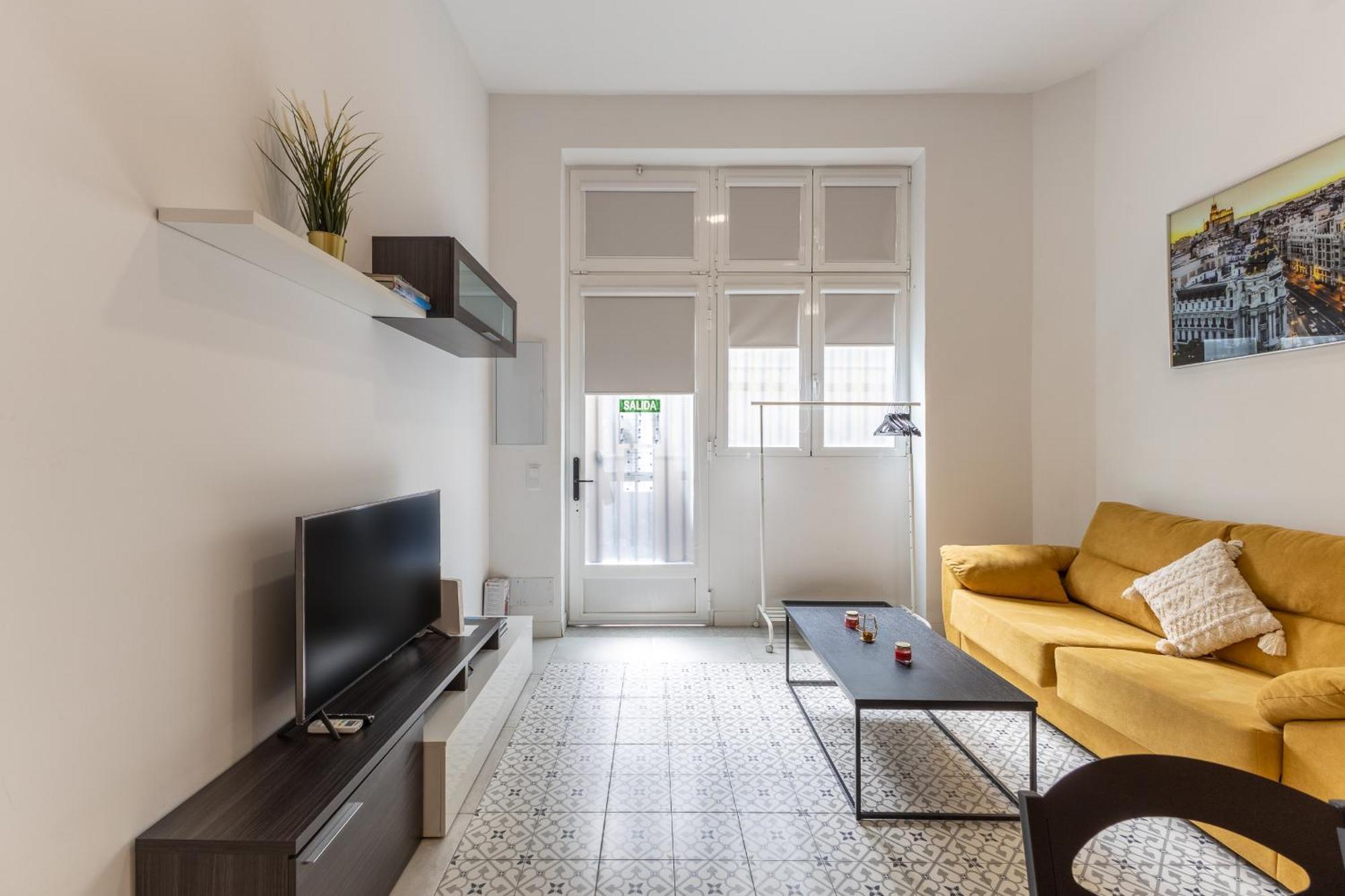 Galileo Apartment Madrid Luaran gambar