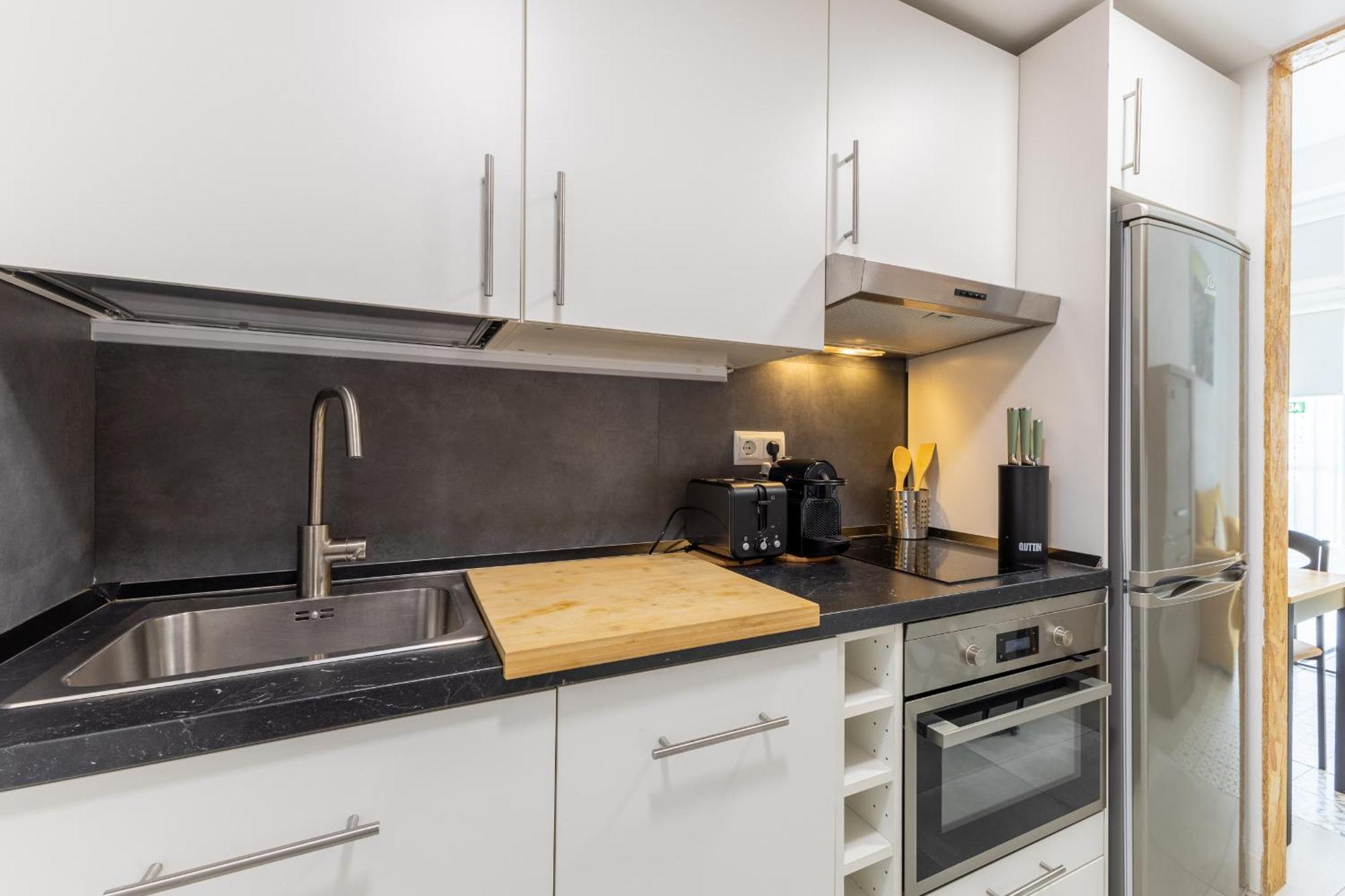 Galileo Apartment Madrid Luaran gambar
