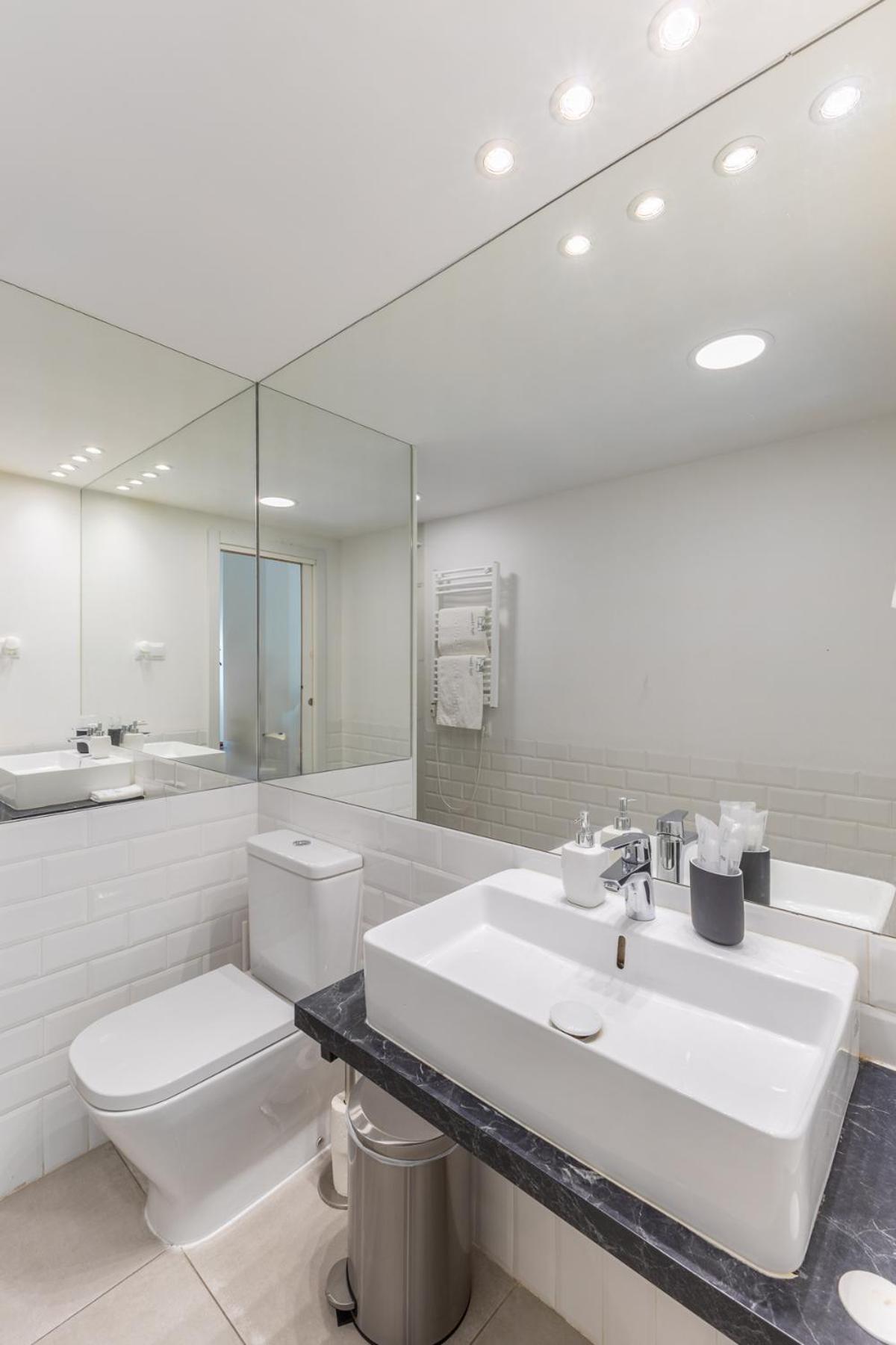 Galileo Apartment Madrid Luaran gambar